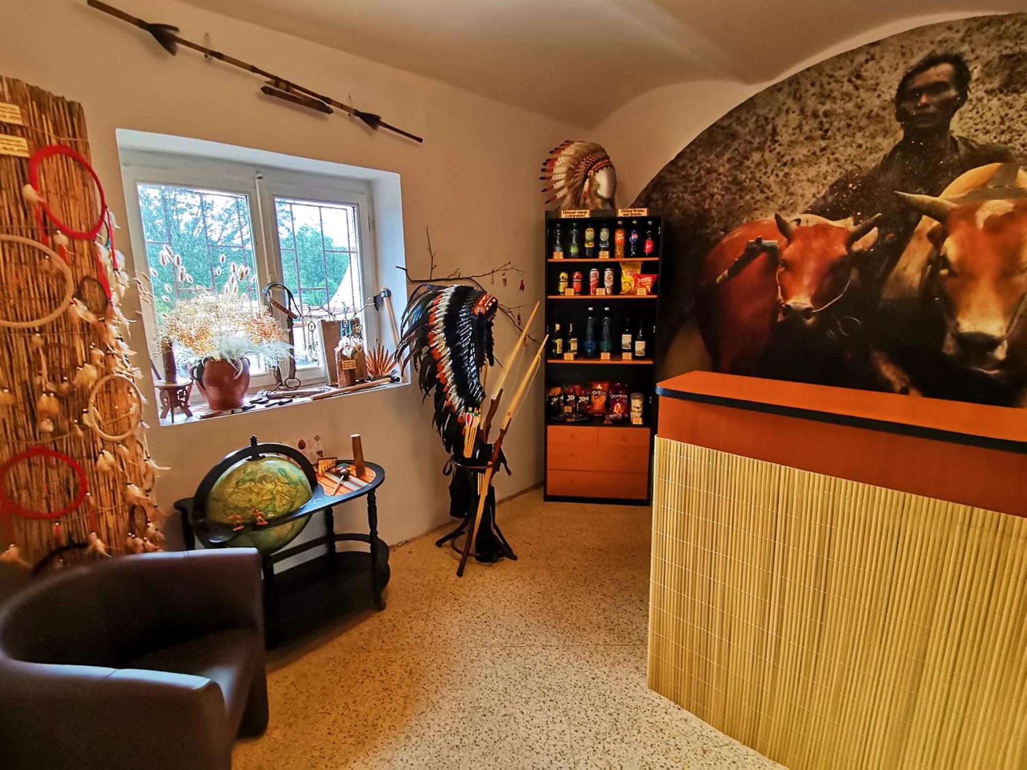 Отель Teepee Camp Lounky Chodouny Экстерьер фото