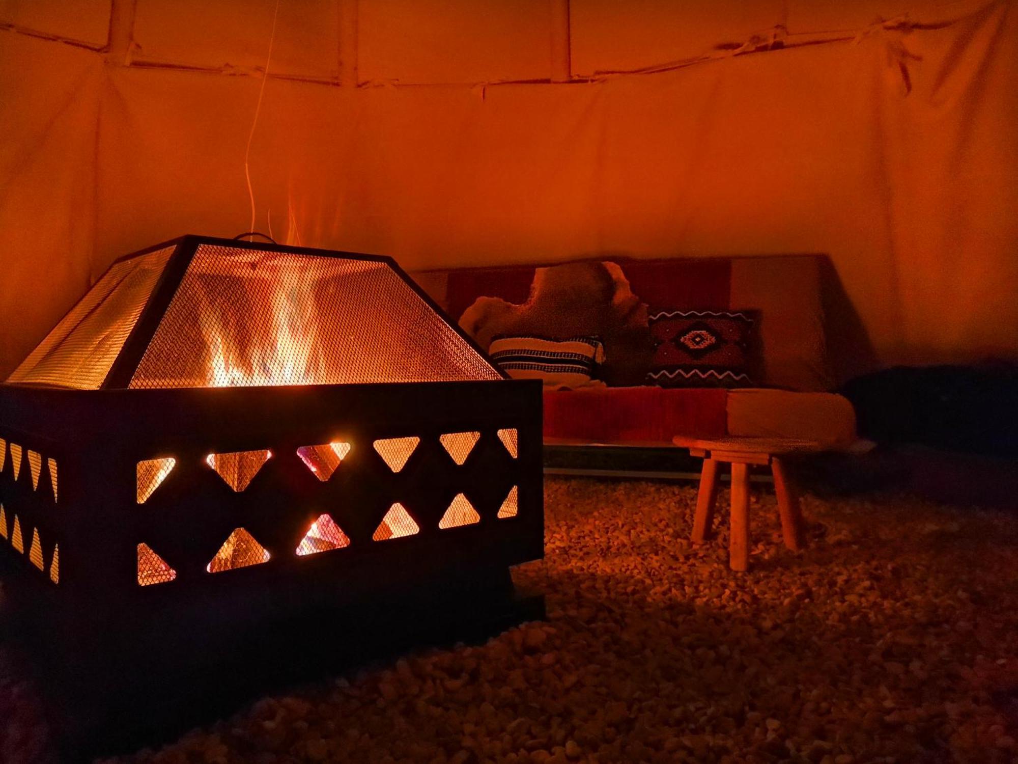 Отель Teepee Camp Lounky Chodouny Экстерьер фото