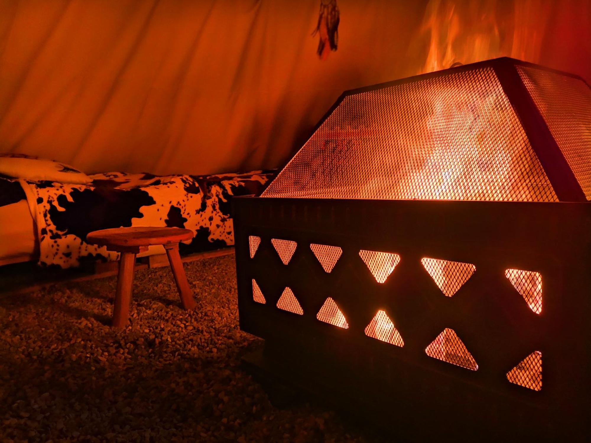 Отель Teepee Camp Lounky Chodouny Экстерьер фото